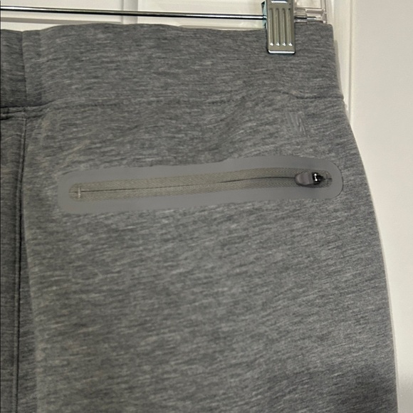 VRST Men's Gray Sweatpants - Picture 7 of 7